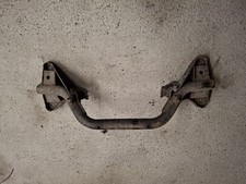 NISSAN SERENA VANETTE LDV CUB ENGINE MOUNT SUBFRAME CRADLE 1991-2000