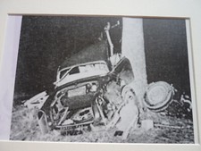 A4 poster ready frame Rare