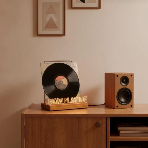 Now playing vinyl - now,