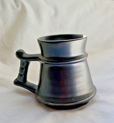 Prinknash abbey pottery - prinknash,