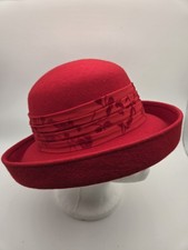 Vintage Wool Felt Hat RED With