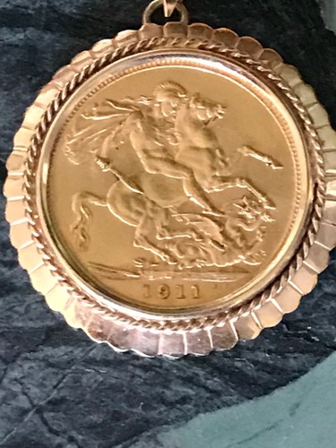 George full gold sovereign - gold,