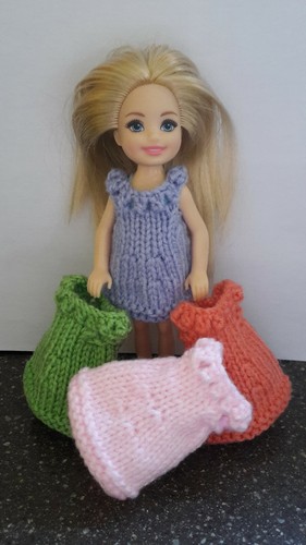 Hand knitted piece - 4,
