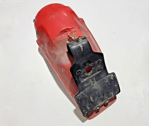 Rear fender - rear, (cracked)