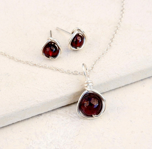 Garnet necklace earring - garnet, set