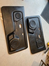 BMW E30 2dr FRONT DOOR CARDS WITH SPEAKER PODS