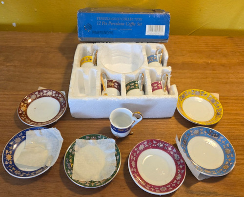 Vintage miniature tea set - tea,