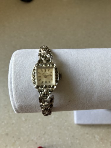 Vintage buler cocktails - vintage, ladies