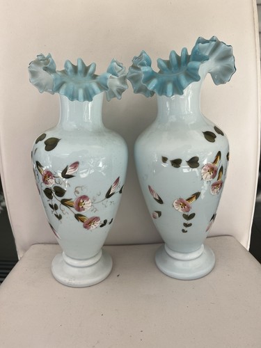 Pair 19th century - century, opaline