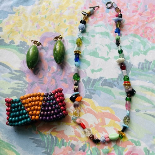 Vintage lot glass art - art, bead