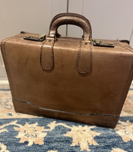 Large brown leather attache - brown,