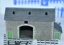 N Gauge Metcalfe PN150 "Ready Made" Card Kit. "Manor Farm" Stone Barn Only.