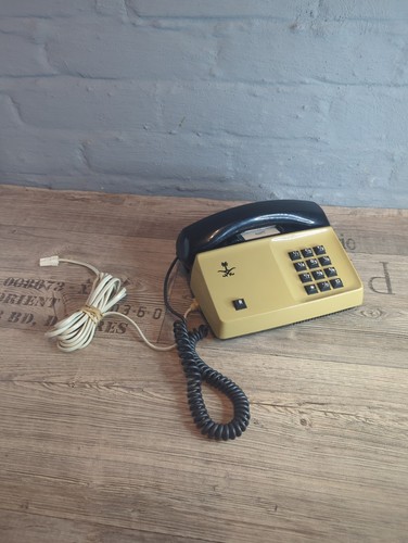 Ericsson push button - button, telephone