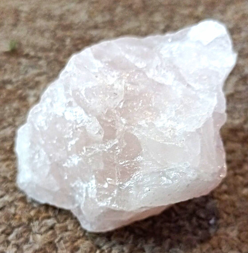 Natural rough quartz crystal - rough,