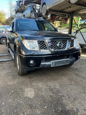 2009 Nissan Navara Aventura D/C Dci A Headlight Bumper Breaking Whole Vehicle