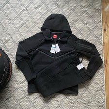 Nike Tech Fleece Tracksuit  Black Medium New Season Brand New With Tags RRP £200