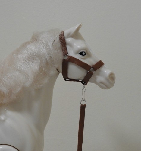 Handmade halter lead rope head