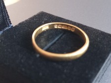 vintage 22ct gold wedding band