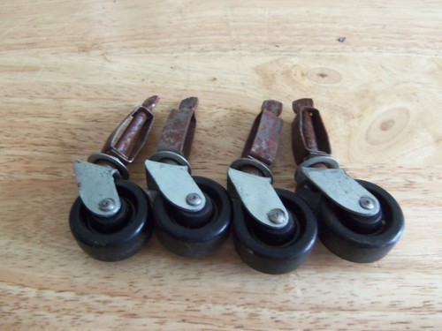 Vintage old chairwheels - 4,