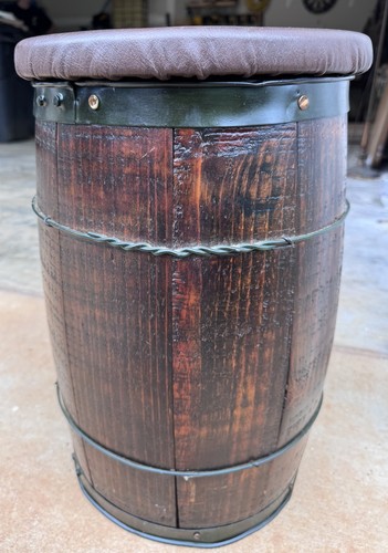 Vtg wood barrel with - with, handles