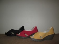 New FLY LONDON Sandals