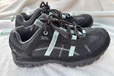 Trespass Shoes/Trainers - Size