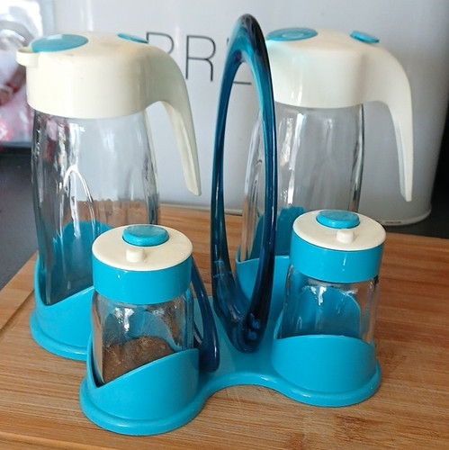 Unmarked 5pc glass - glass, cruet