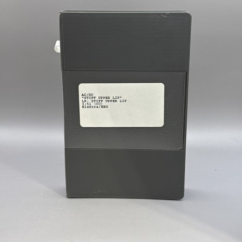 Betacam stiff upper - betacam,