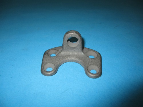 Tailgate hinge plate - plate, original