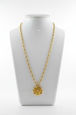 Gold Tone Pendant Necklace