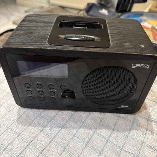 Gear4 radio and pod dock - and,
