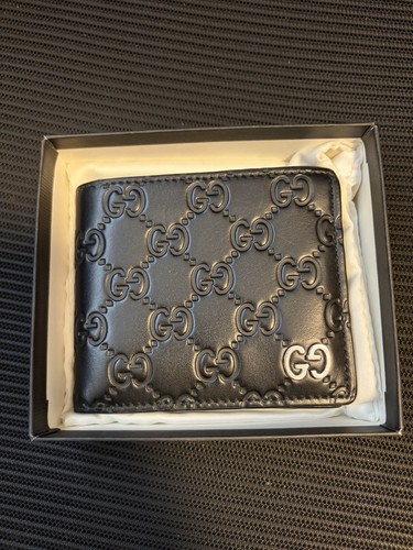 Gucci bifold leather - gucci, wallet