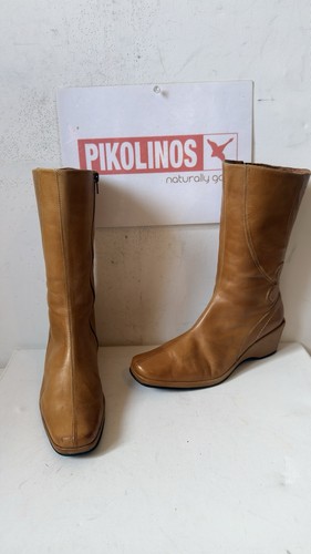 Pikolinos tan leather boots - leather,