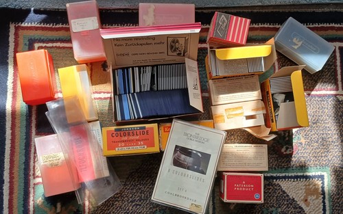 Assorted retro slide projector - retro,