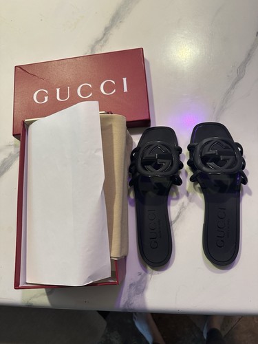 Gucci black rubber - gucci,