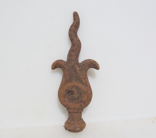 Victorian iron finial - victorian,