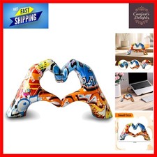 Compact Graffiti Heart Hand