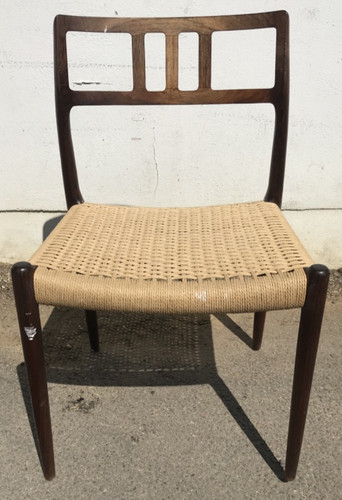 Model chair j moller - model,