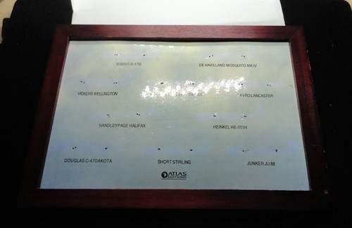 Pre owned atlas - atlas, editions