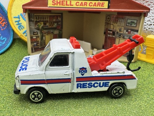 Corgi ford transit - corgi, wrecker