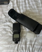 Nikon Speedlight SB-900 Shoe Mount Flash