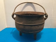 Antique Cast Iron Gypsy Pot 3