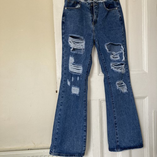 Prettylittlething blue ripped