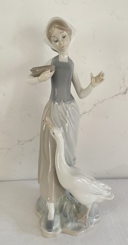 Lladro figurine 1052 - lladro,
