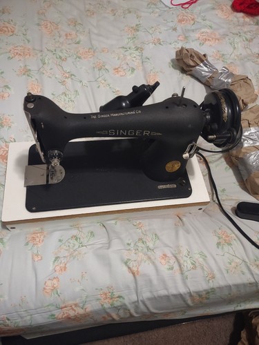 Vintage singer sewing machine - vintage,