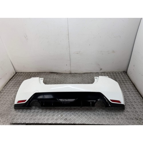 Toyota yaris rear bumper - rear,