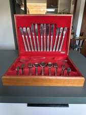 Teak 44 Piece Canteen Of