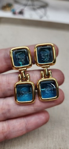 Rare vintage goldtone monet - rare,