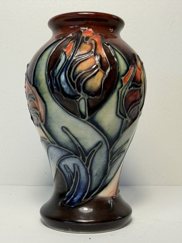 Moorcroft red tulip - red, vase