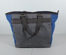 Sand storm kenya - &, tote